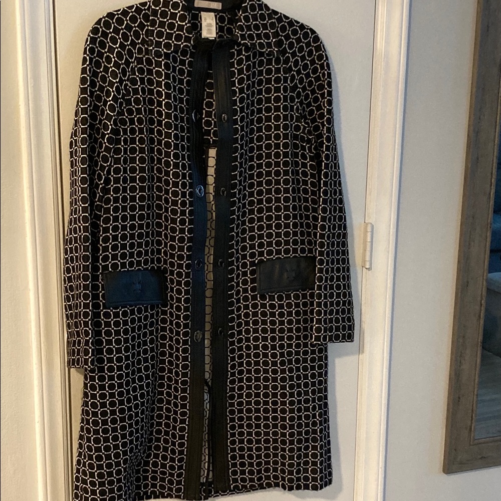 Jacket - Picture 1 of 10